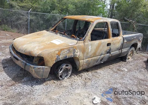 2001 Chevrolet Silverado 1500 Ls z USA, uszkodzony, nr VIN 2GCEK19V011375106